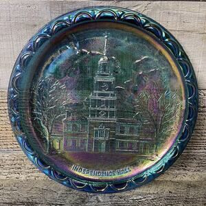 Vintage Indiana Glass Co Glass Plate Iridescent Carnival Independence Hall Blue